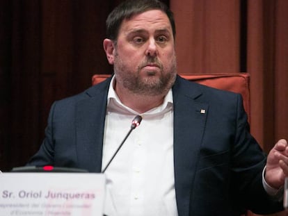 El vicepresident Oriol Junqueras compareix davant la Comissió d'Assumptes Institucionals.