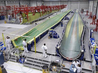 Acciona cierra la venta de su fabricante de aerogeneradores