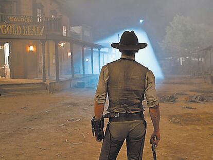 Jon Favreau revitaliza el <i>western</i> con <i>Cowboys & aliens.</i>