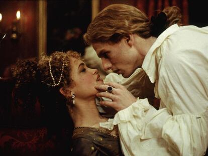 Escena de 'Entrevista con el vampiro' (1994), la película dirigida por Neil Jordan basada en uno de los mayores éxitos de la escritora Anne Rice.