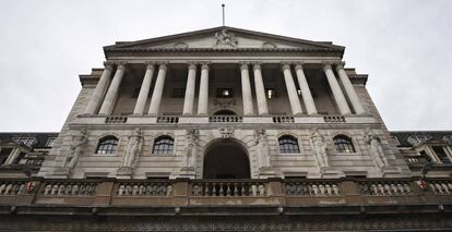 Fachada del Banco de Inglaterra en Londres (Reino Unido).