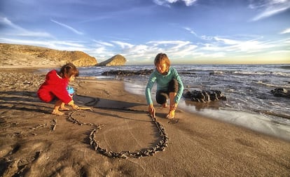 Playa de Mónsul, en el Cabo de Gata (Almería).