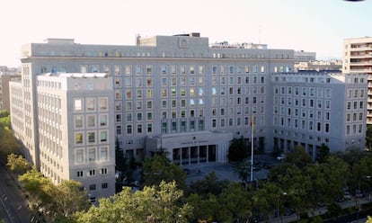 Edificio del órgano central del Ministerio de Defensa en Madrid.