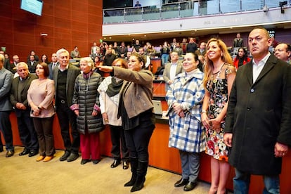 Lenia Batres rinde protesta como nueva ministra de la Suprema Corte, este jueves en el Senado.