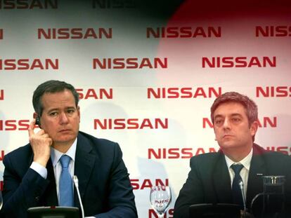 El presidente de Nissan Europa, Gianluca de Ficchy, y el consejero delegado de Nissan Motor Iberica, Genís Alonso, durante una rueda de prensa el año pasado Alejandro García.