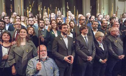 Puigdemont, amb els alcaldes a Brussel·les, aquest dimarts.