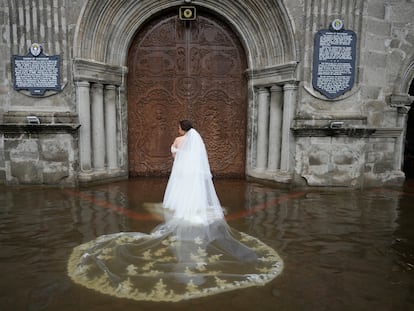 Y la lluvia no arruinó la boda en Filipinas