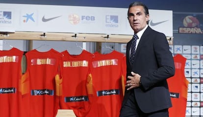 Scariolo, durante la presentación del lista, en Madrid.