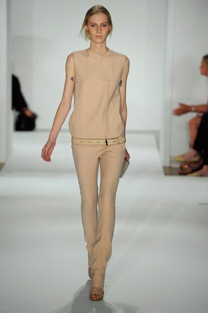 Total nude: Reed Krakoff primavera verano 2012.