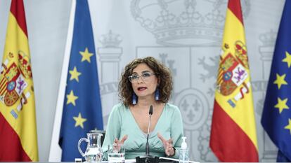 La ministra de Hacienda y portavoz del Gobierno, María Jesús Montero, comparece en rueda de prensa tras al Consejo de Ministros.
