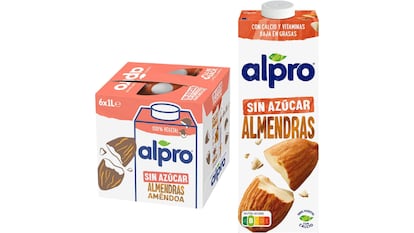 Pack de seis litros de bebida vegetal de almendras sin azúcar de la marca Alpro.
