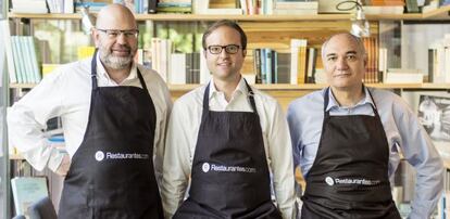 Jes&uacute;s Alonso Gallo junto a Pablo Pastega (en el centro) y Antonio Fern&aacute;ndez Ruiz.