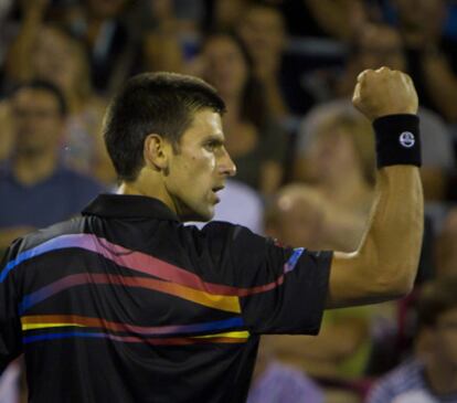 Djokovic celebra su victoria ante Tsonga.