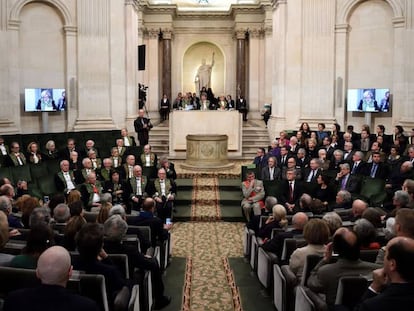 Reunião anual dos membros da Academia Francesa, em dezembro de 2016, em Paris.