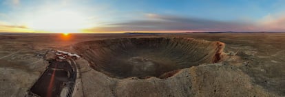 Drone view of Meteor Crater.