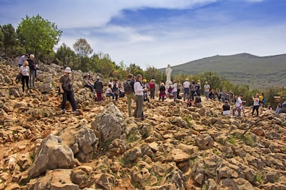 Colina de Podbrdo en Medjugorge, en Bosnia-Herzegovina, donde supuestamente se apareció la Virgen. 