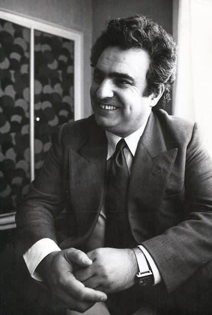 Enrique Múgica, durante una entrevista en Madrid en 1976.