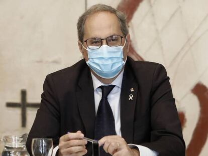 El presidente de la Generalitat, Quim Torra, durante la reunión semanal del Govern, este martes, un día después de impulsar un decreto ley para habilitar el confinamiento de la zona de Lleida.