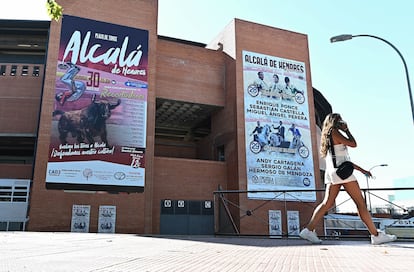 Vista de la plaza de toros de Alcalá de Henares, donde está previsto la celebración de la feria taurina de esta localidad madrileña programada para este fin de semana.