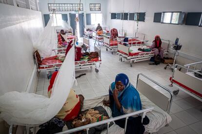 La unidad de cuidados intensivos del centro de estabilización de Kismayo, donde se encuentran hospitalizados niños con desnutrición aguda.