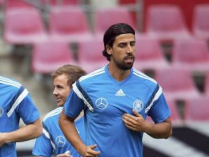 Khedira, en un entrenamiento con Alemania.