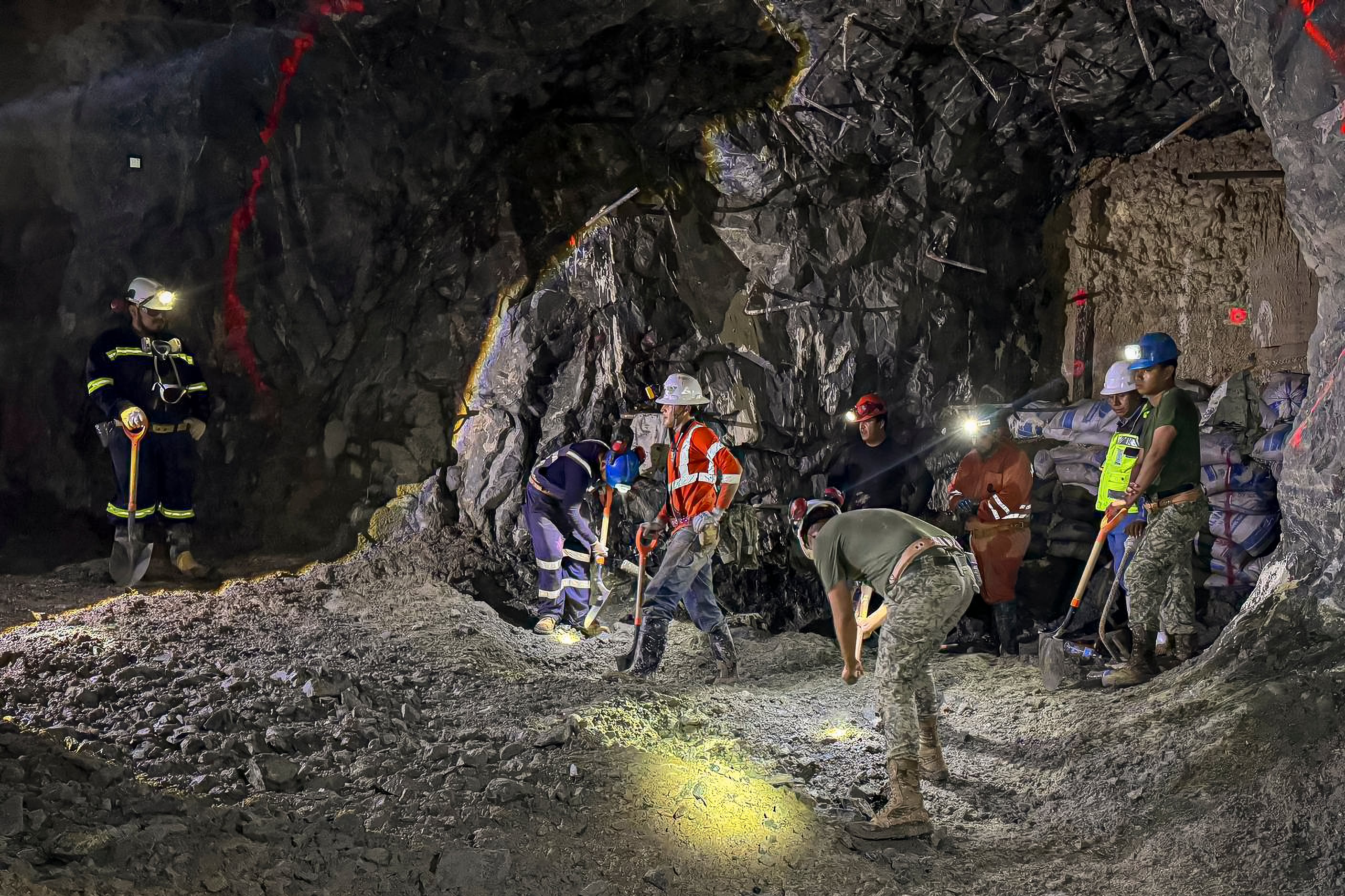 Hallado sin vida Leandro Isidro Beltrán, el último minero atrapado en Sinaloa