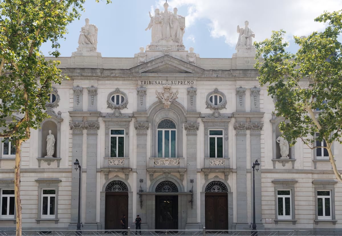 Fachada del Tribunal Supremo en Madrid (España).