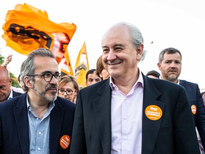 Paulo Rangel, a la izquierda, junto al presidente del PSD, Rui Rio, durante la campaña para las elecciones europeas en mayo de 2019.