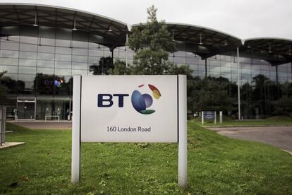 Logo de BT en su cuartel general. 