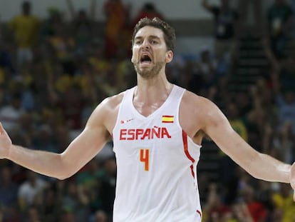 Pau Gasol se lamenta tras fallar los tiros libres decisivos ante Brasil, el pasado martes. 