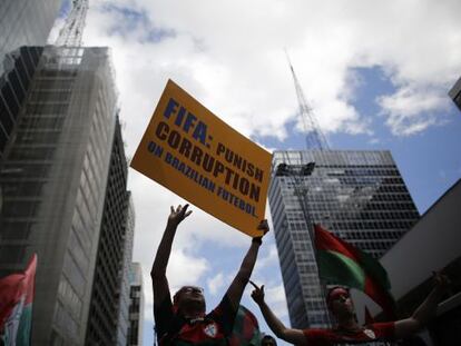 Torcedores da Portuguesa em protesto, em 21 de dezembro, em São Paulo.