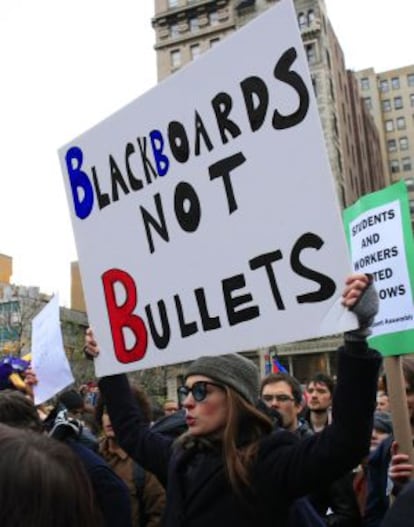La actriz Anne Hathaway, durante una protesta del movimiento 'Occupy Wall Street'.