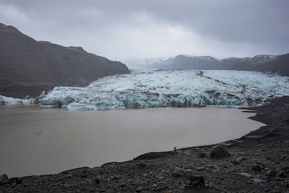 View of the Vatnajokull glacier and the lake it forms, located south of Reykjavik, Iceland, on February 23, 2025.