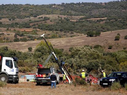 Empleados de Berkeley en la explotación minera de uranio en Retortillo, Salamanca.