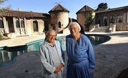 Las hermanas Rita Callanan y Rose Holzman, en junio de 2015 en el convento californiano.