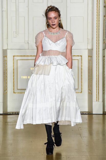 smag-simone-rocha-rf19-1007