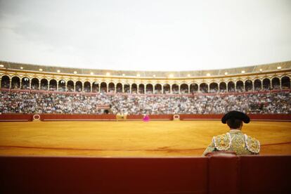 La plaza de la Real Maestranza en tarde de feria.