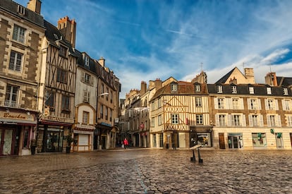 Vista de la Place Charles De Gaulle, en la ciudad francesa de Poitiers.