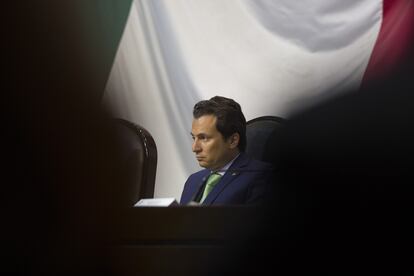 Emilio Lozoya, exdirector de Pemex, en una sesión de la cámara de diputados en 2014.