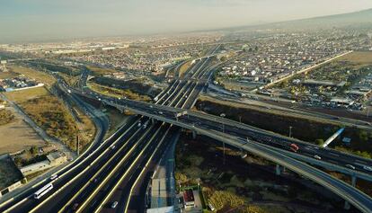 El nudo de autopistas Circuito Exterior Mexiquense, realizadas por OHL. 