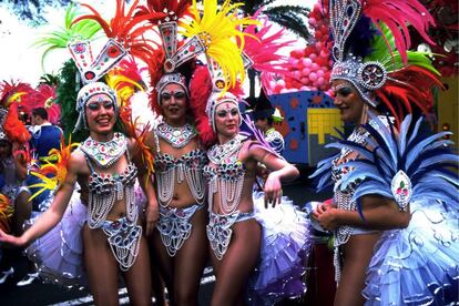 Santa Cruz de Tenerife. They say that there are no better murgas (carnival street band) than the ones in Santa Cruz de Tenerife. The magic of this festival is best felt in the streets of the historical center. The celebrations kick off on February 12.