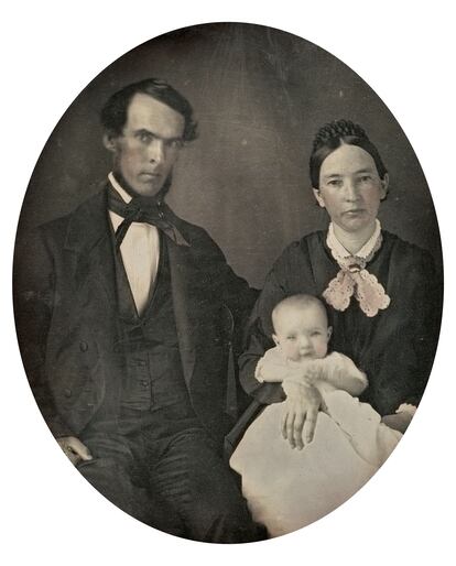 'Retrato de familia', de autor desconocido, 1850-1854. Daguerrotipo de la colección Joan Basseda Casas.