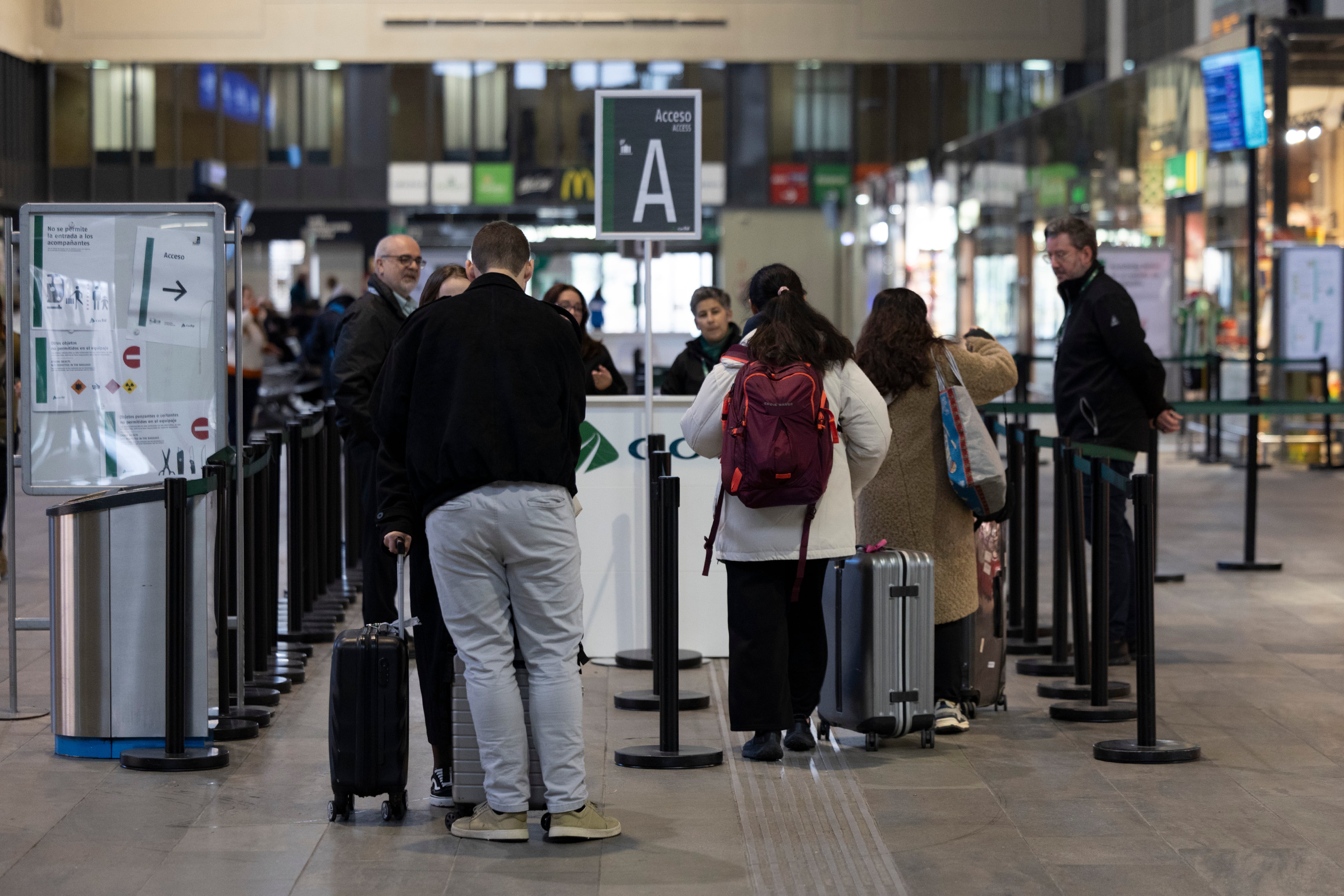  Estación de Santa Justa en Sevilla durante la primera jornada de huelga de maquinistas.