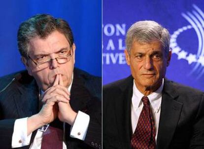 Charles Prince (a la izquierda) y su sucesor en la presidencia de Citigroup, Robert Rubin.