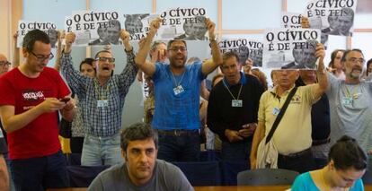 Protestas vecinales en el pleno de Vigo