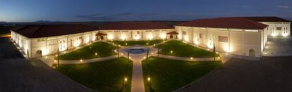 Edificio de la bodega en Navarra.