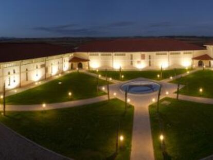 Edificio de la bodega en Navarra.