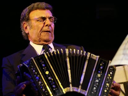 El bandoneonista Leopoldo Federico, en 2007