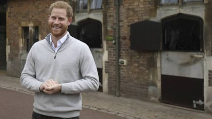 Enrique de Inglaterra, durante su comparecencia para anunciar el nacimiento de su primer hijo, el pasado lunes.