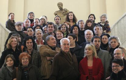 El actor Federico Luppi durante la presentación de la película 'El lugar donde estuvo el paraíso', en 2002 en Madrid.
